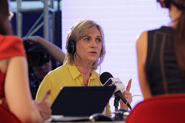 Matthei anuncia una consulta plebiscitaria sobre proyecto de HidroAysén Matthei anuncia una consulta plebiscitaria sobre proyecto de HidroAysén