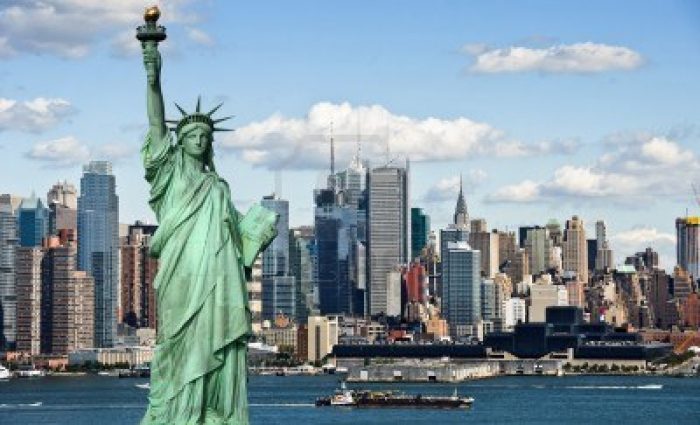 Estados Unidos se convierte en el país con más contagios por coronavirus en el mundo Estados Unidos se convierte en el país con más contagios por coronavirus en el mundo