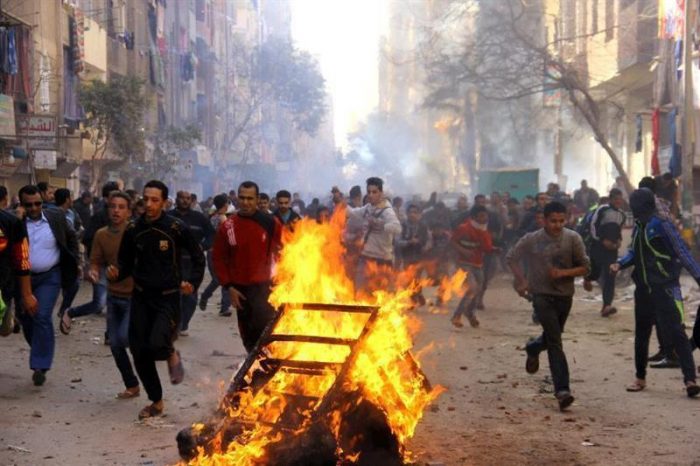Al menos cuatro muertos en choques en el aniversario de la revolución egipcia Al menos cuatro muertos en choques en el aniversario de la revolución egipcia