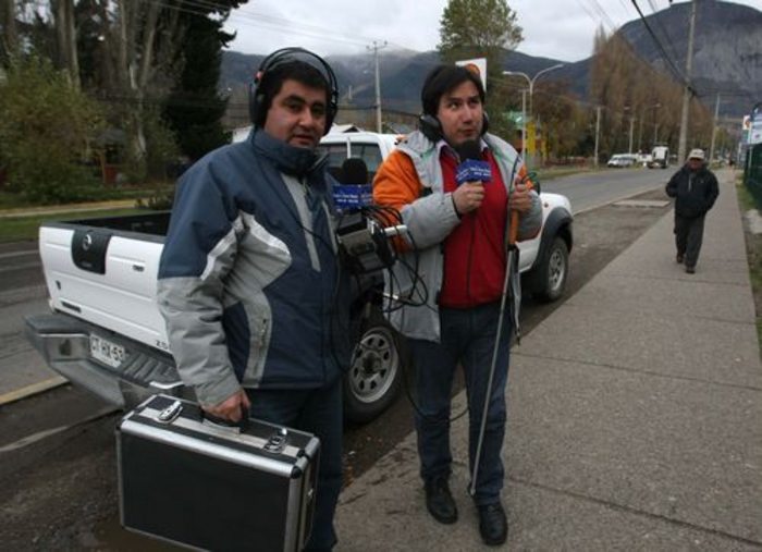 Trabajadores de Radio Santa María de Aysén inician huelga Trabajadores de Radio Santa María de Aysén inician huelga
