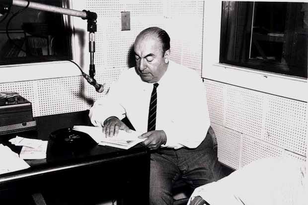 Academia Sueca desclasifica: Neruda fue descartado para el Nobel por ser comunista