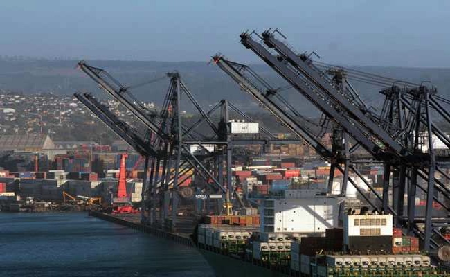 Empresas portuarias consideran “inaceptable” cualquier acuerdo hasta que no termine el “paro ilegal” de los trabajadores Empresas portuarias consideran “inaceptable” cualquier acuerdo hasta que no termine el “paro ilegal” de los trabajadores