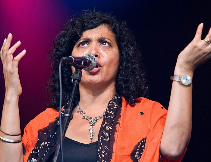 Sandhya Sanjana, la mezcla perfecta entre el jazz y el canto tradicional de la India Sandhya Sanjana, la mezcla perfecta entre el jazz y el canto tradicional de la India