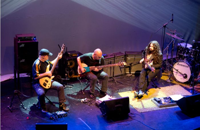 The Master of Bass: el concierto que reunió a los mejores bajistas a nivel mundial The Master of Bass: el concierto que reunió a los mejores bajistas a nivel mundial