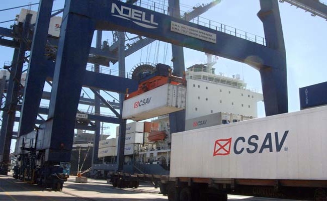 Apertura en Bolsa de Hapag-Lloyd confirma que Vapores sigue siendo uno de los negocios más complicados del Grupo Luksic Apertura en Bolsa de Hapag-Lloyd confirma que Vapores sigue siendo uno de los negocios más complicados del Grupo Luksic