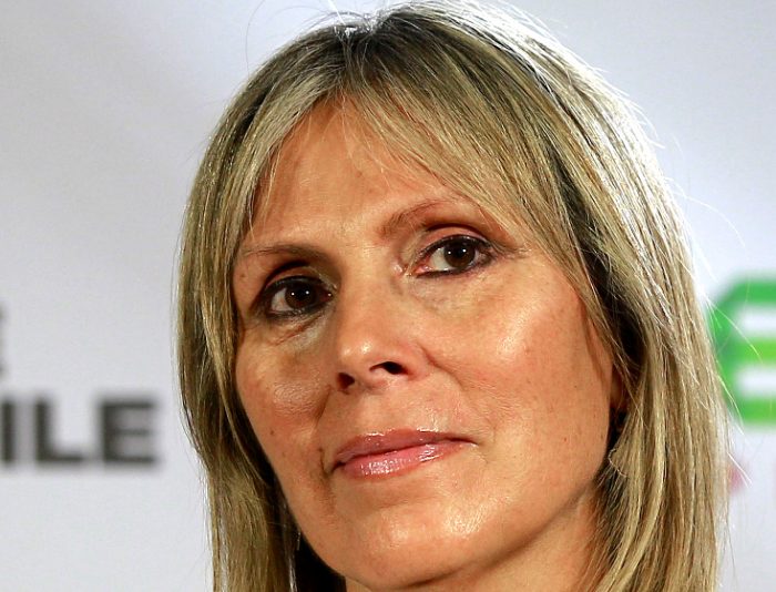 Lily Pérez renuncia a RN en antesala del Consejo Nacional y continúa desangramiento en la tienda de Antonio Varas Lily Pérez renuncia a RN en antesala del Consejo Nacional y continúa desangramiento en la tienda de Antonio Varas