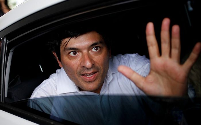Encargada electoral de Parisi reconoció que notario validó firmas que “llegaban por encomienda” Encargada electoral de Parisi reconoció que notario validó firmas que “llegaban por encomienda”