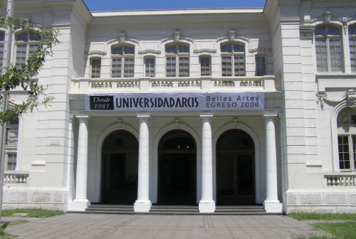 Capitalismo académico y desmemoria: ¿cómo andamos por casa? Capitalismo académico y desmemoria: ¿cómo andamos por casa?