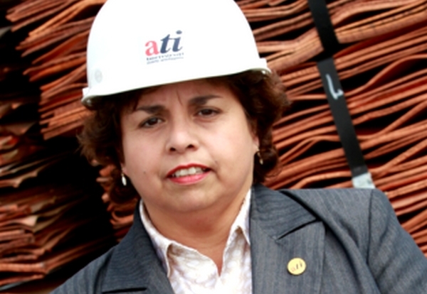 El conflicto medioambiental en Antofagasta que salpica a la ministra de Minería de Bachelet El conflicto medioambiental en Antofagasta que salpica a la ministra de Minería de Bachelet
