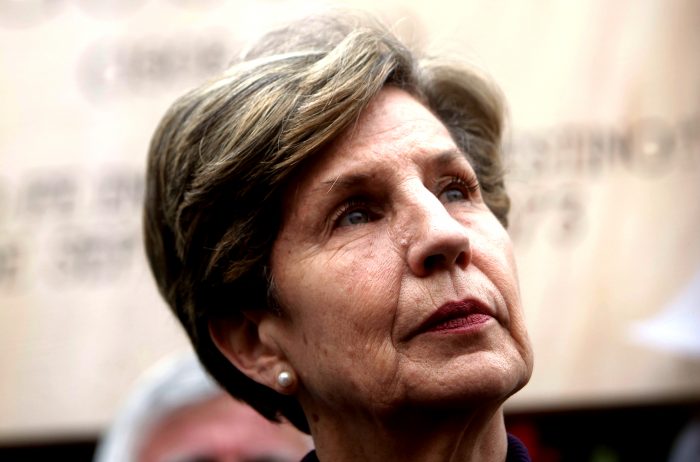 Isabel Allende «orgullosa» de presidir el Senado como hizo su padre Isabel Allende