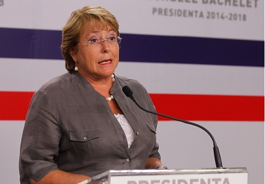 Bachelet nombra a Claudio Orrego como intendente de la Región Metropolitana