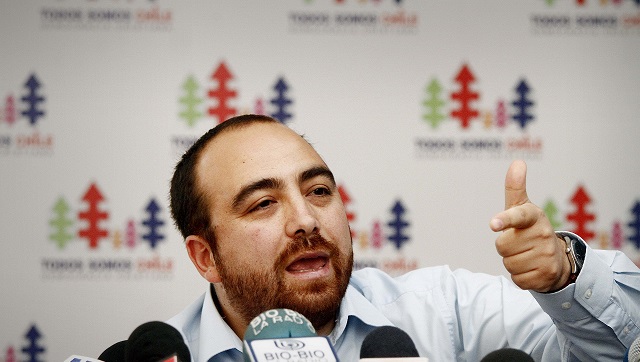 Fuad Chahín, el “niño terrible” de Unidad Constituyente no postulará a la alcaldía de Ñuñoa y podría ser candidato a convencional Fuad Chahín, el