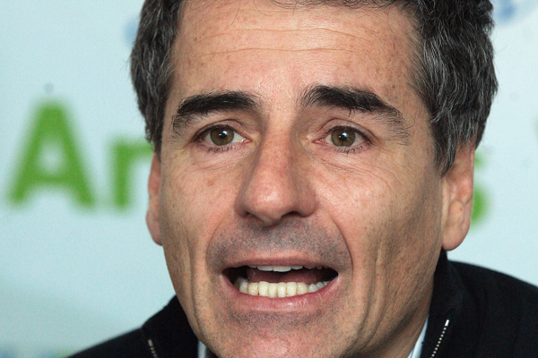 Velasco dice que Piñera «hizo campaña como el gran reformador» pero en su gobierno no concretó «cambios estructurales de fondo» Velasco dice que Piñera