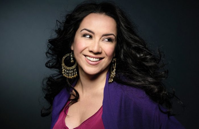 Claudia Acuña en Festival Internacional de la Mujer en Estados Unidos Claudia Acuña en Festival Internacional de la Mujer en Estados Unidos