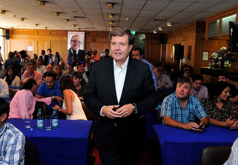 Convención politica UDI: ¿Más de lo mismo? Convención politica UDI: ¿Más de lo mismo?