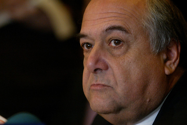 César Barros: “El lenguaje que se está usando tiene olor a UP… no hay que lamentarse si después salen reformulaciones de Patria y Libertad” César Barros:
