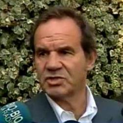 Allamand llama a ministro Eyzaguirre a pedir disculpas a los padres Allamand llama a ministro Eyzaguirre a pedir disculpas a los padres