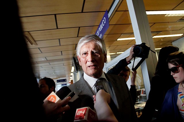 Ex rector de la U. del Mar mantenía una cuenta bancaria en un “paraíso fiscal” Ex rector de la U. del Mar mantenía una cuenta bancaria en un