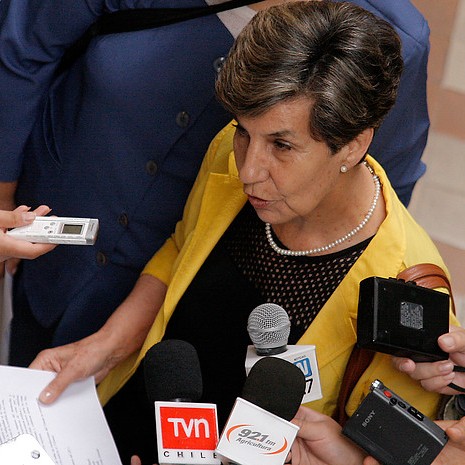 Presidenta del Senado: “Claramente está haciendo falta tener más espacios de diálogo entre todos nosotros” Presidenta del Senado: