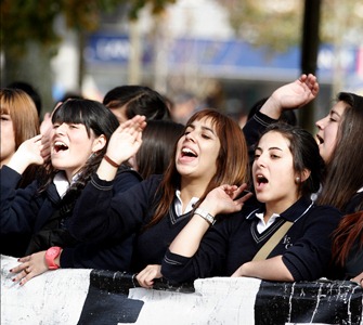 Terminar con la selección es empezar a democratizar la educación de calidad Terminar con la selección es empezar a democratizar la educación de calidad