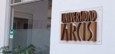ARCIS: genealogía de una crisis ARCIS: genealogía de una crisis