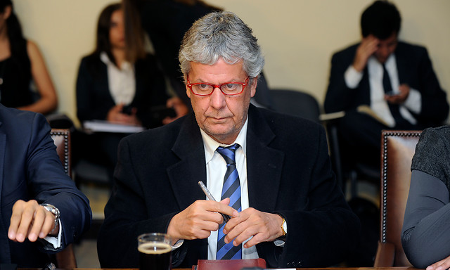 Adimark: Educación sigue siendo la “silla eléctrica” del gabinete Adimark: Educación sigue siendo la