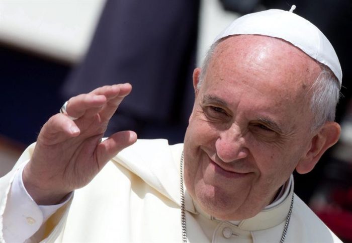 Papa Francisco recibe a familiares de víctimas de la Operación Cóndor Papa Francisco recibe a familiares de víctimas de la Operación Cóndor