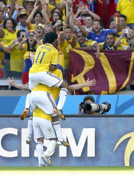 Colombia venció con claridad a Grecia en su debut en el Mundial 2014 Colombia venció con claridad a Grecia en su debut en el Mundial 2014
