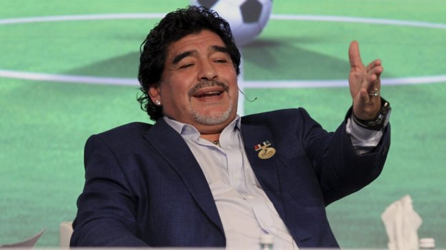 Maradona a Sampaoli: “Vos estás haciendo un trabajo formidable” Maradona a Sampaoli: