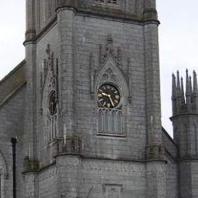 Descubren los restos de 800 niños enterrados junto a un convento en Irlanda Descubren los restos de 800 niños enterrados junto a un convento en Irlanda