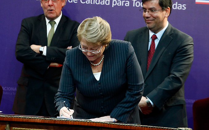 ¿Terminará Bachelet con la educación privada? ¿Terminará Bachelet con la educación privada?