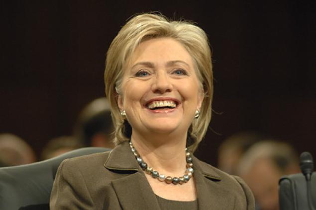 Hillary Clinton arranca la gira de promoción de su libro con aire electoral Hillary Clinton arranca la gira de promoción de su libro con aire electoral