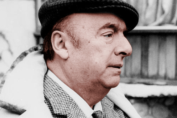 Ordenan nuevas pericias a restos de Neruda para descartar crimen