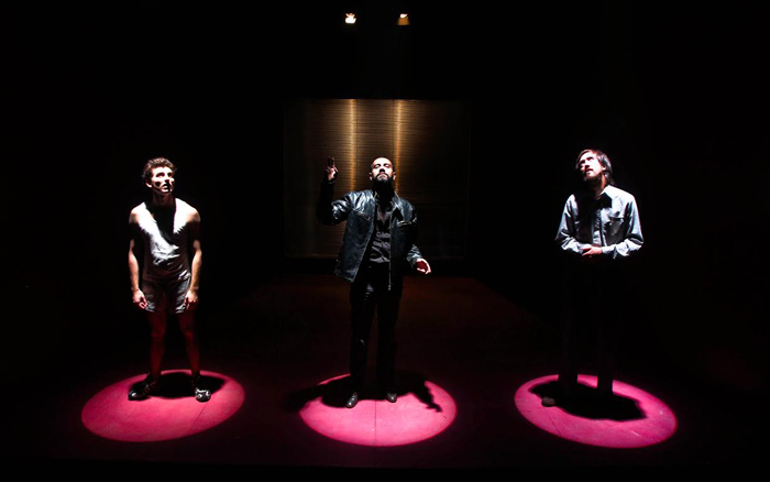 Obra “Jardín de reos” Teatro del Puente, 3 al 8 de junio Obra “Jardín de reos” Teatro del Puente, 3 al 8 de junio