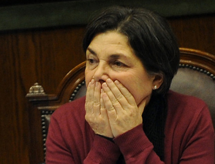La derecha parlamentaria inaugura temporada de interpelaciones con alcaldes de la Alianza defendiendo a Saball La derecha parlamentaria inaugura temporada de interpelaciones con alcaldes de la Alianza defendiendo a Saball