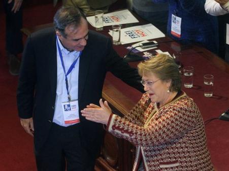 Bachelet hace llamado a la unidad de la Nueva Mayoría en Junta Nacional DC