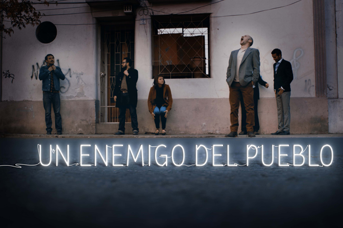 Obra teatral «Un enemigo del pueblo» enfrenta la verdad con el dinero Obra teatral «Un enemigo del pueblo» enfrenta la verdad con el dinero
