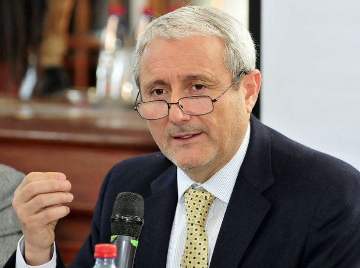 Aldo Valle: «Muchos recursos terminan en publicidad, inmobiliarias o empresas relacionadas» Aldo Valle:
