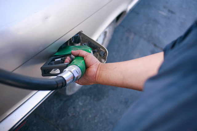 Econsult: Gasolinas mantendrían precio y diesel subiría $8 a contar del próximo jueves Econsult: Gasolinas mantendrían precio y diesel subiría $8 a contar del próximo jueves