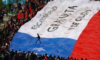 Respuesta a Atria: cuando los derechos sociales quedan vacíos Respuesta a Atria: cuando los derechos sociales quedan vacíos