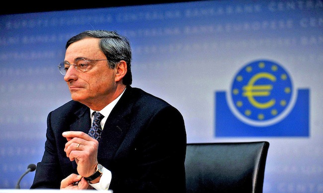 Promesa de Draghi de salvar el euro peligra por avance populista Promesa de Draghi de salvar el euro peligra por avance populista