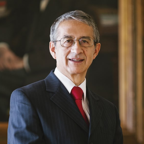 Otorgan a José Rodríguez, rector de la U. Federico Santa María, Premio Nacional de Ciencias Aplicadas 2014