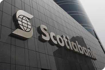 Gerente global de Scotiabank se sale del libreto y dice que reformas en Chile ayudarían a generar mayores utilidades 
