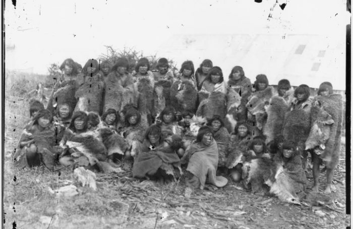 El genocidio de indígenas en el sur de Chile que la historia oficial intentó ocultar El genocidio de indígenas en el sur de Chile que la historia oficial intentó ocultar