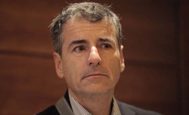 En las patas de los caballos: Andrés Velasco compartirá escenario con los ministros más poderosos del Kirchnerismo y los empresarios y políticos que más los critican. En las patas de los caballos: Andrés Velasco compartirá escenario con los ministros más poderosos del Kirchnerismo y los empresarios y políticos que más los critican.