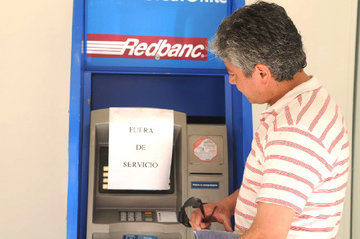 Sernac les raya la cancha a bancos y recuerda que cajeros automáticos deben contar con dinero en Fiestas Patrias Sernac les raya la cancha a bancos y recuerda que cajeros automáticos deben contar con dinero en Fiestas Patrias