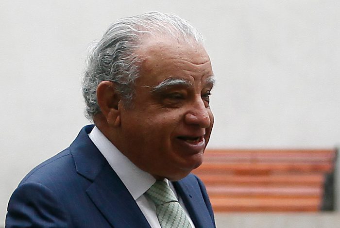 Jorge Awad se pone la camiseta de Guillier, descarta nerviosismo electoral de los empresarios, y cree que las reformas le han dado sustentabilidad social a Chile Jorge Awad se pone la camiseta de Guillier, descarta nerviosismo electoral de los empresarios, y cree que las reformas le han dado sustentabilidad social a Chile