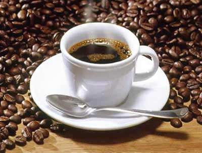 Consumo de café penetra a más hogares pero redujeron su volumen