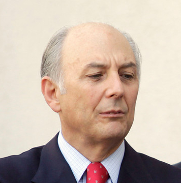 Ex presidente del Banco Santander Chile Mauricio Larraín asume como consejero del banco vaticano