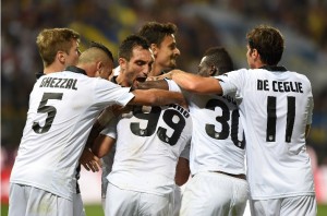 Parma de Jorquera derrotó a Chievo Verona por la Serie A italiana Parma de Jorquera derrotó a Chievo Verona por la Serie A italiana